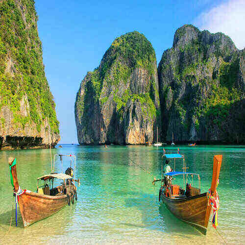 <span>Day 3</span> Phi Phi Island